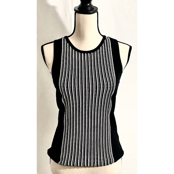 White House Black Market Sleeveless Shirt - Picture 1 of 5